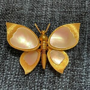 Vintage Articulating Butterfly Brooch By Mandle